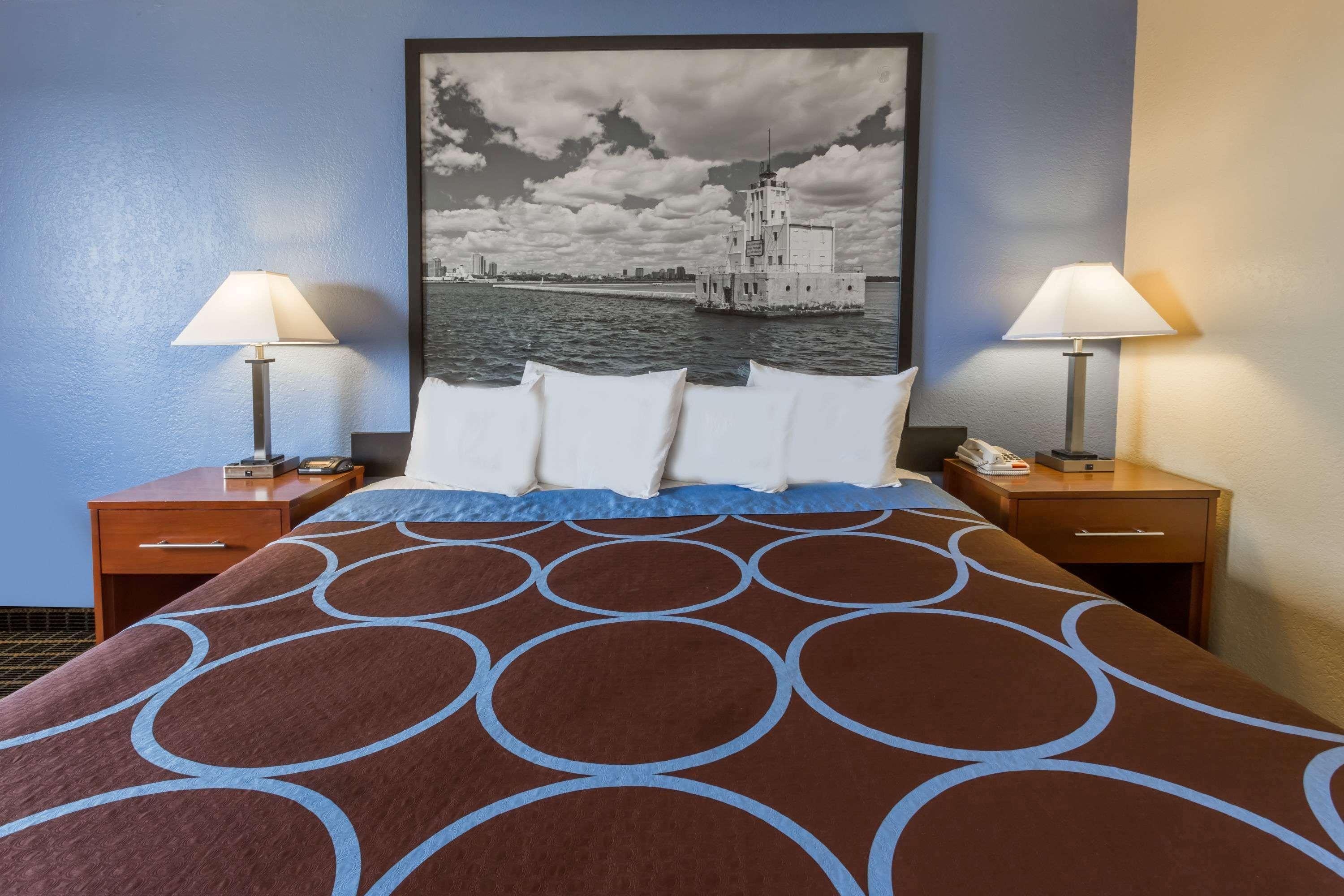 Super 8 By Wyndham Janesville Εξωτερικό φωτογραφία
