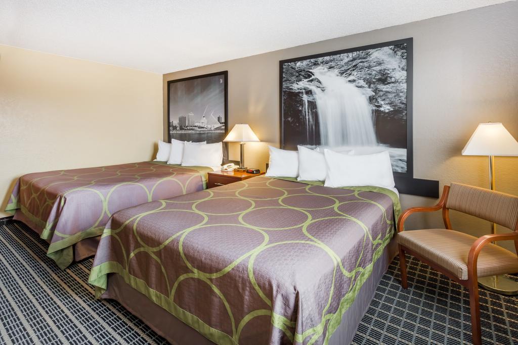 Super 8 By Wyndham Janesville Εξωτερικό φωτογραφία